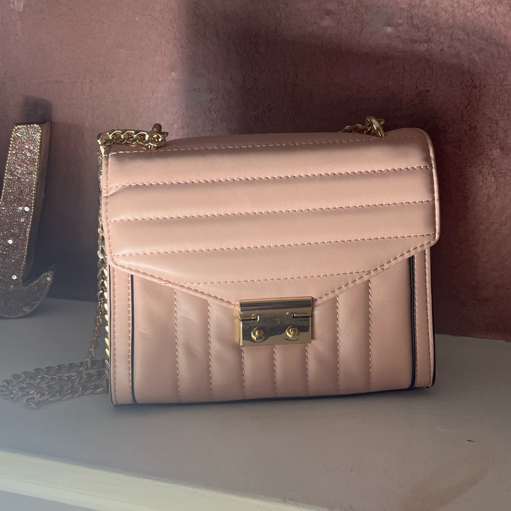 Light pink Forever 21 purse - Picture 3 of 3